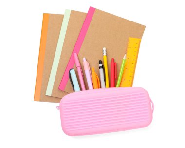 Fotokopi kitapları ve diğer farklı sayfalar beyaz, üst görünümde izole edilmiş