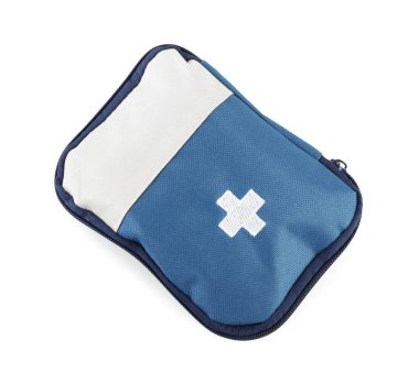 İlk yardım kiti beyaz, üst görünümde izole