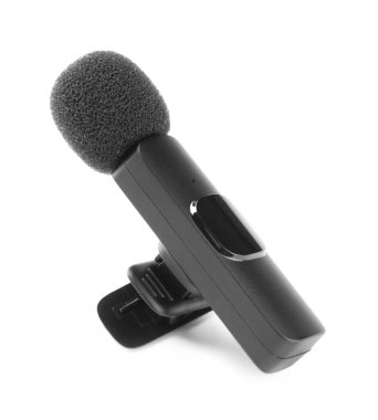 Lavalier mikrofonu beyaza izole edilmiş. Ses ekipmanları