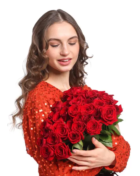 Gülen kadın beyaz arka planda bir buket gülle