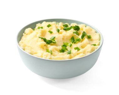 Lezzetli patates püresi, yeşil soğanlı, beyaz tenli.