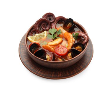 Beyaz tenceredeki lezzetli deniz ürünleri çorbası.