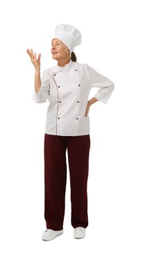 Beyaz arka planda şefin öpücüğünü yapan profesyonel bir şekerci.