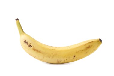 Olgun bir muz beyazda izole edilmiş.
