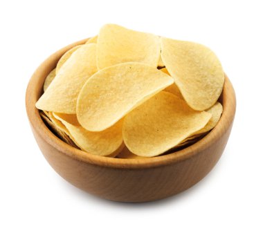 beyaz izole kase lezzetli patates cipsi