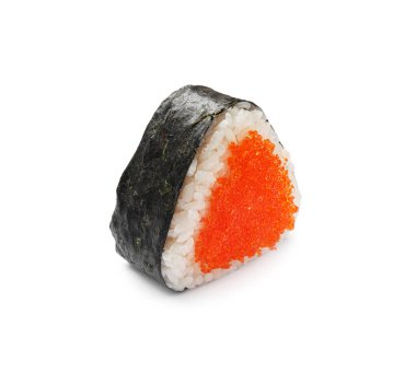 Beyaz arka planda lezzetli tobiko onigiri (Japon pirinç topu)