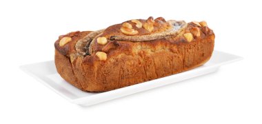 Beyaz üzerine fındıklı ev yapımı muz ekmeği.