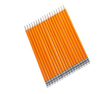 Birçok grafit kalem beyaz, üst görünümde izole