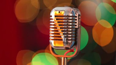 Karanlık arka planda, yanıp sönen ışıkları olan klasik bir mikrofon, yakın plan. Bokeh etkisi