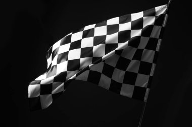 Siyah arkaplanda bir yarış bayrağı