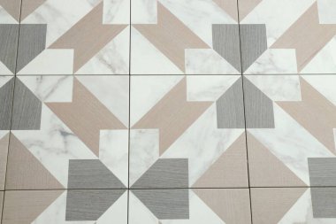 Arka plan olarak güzel desenli karoların dokusu, görünümün üzerinde