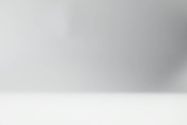 Açık gri eğimli arkaplan. Tasarım için soyut renk arkaplanı