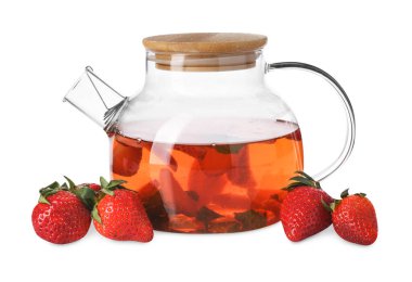 Beyaz üzerine aromatik meyve çayı, çilek ve nane aromalı cam çaydanlık.