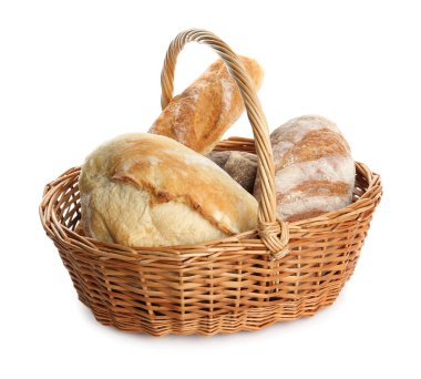 Sepetteki farklı somunlar beyaza izole edilmiş.