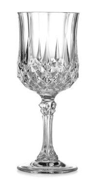 Beyaz üzerine izole edilmiş boş bir bardak