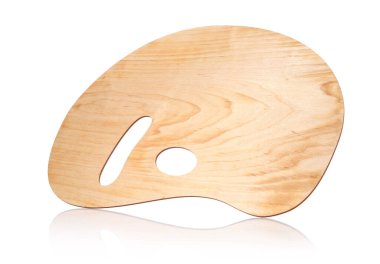 Boş ahşap palet beyaz üzerine izole