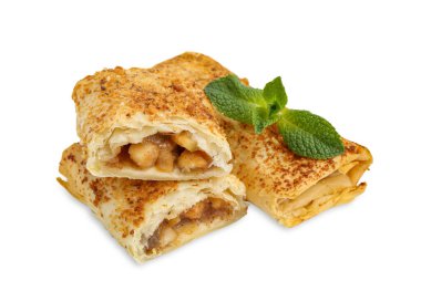 Lezzetli elmalı bisküviler ve nane şekeri beyaza izole edilmiş.