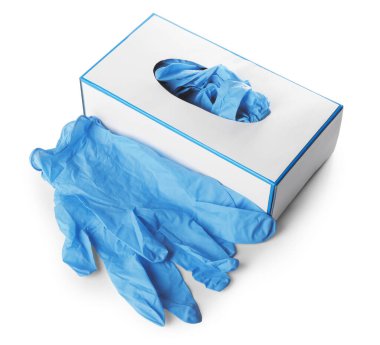 Tıbbi eldivenli kutu beyaza izole edilmiş, yukarıda.