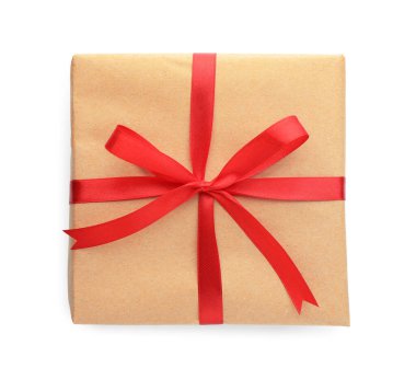 Kraft kağıdına sarılmış beyaz yay ile izole edilmiş, üst görünüm