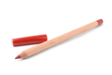 Bir dudak kalemi beyaza izole edilmiş. Kozmetik ürünü