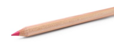 Bir dudak kalemi beyaza izole edilmiş. Kozmetik ürünü
