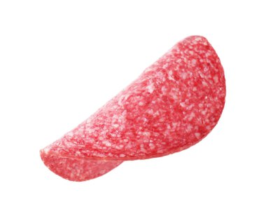 Beyaz üzerine izole edilmiş lezzetli füme sosis dilimi.