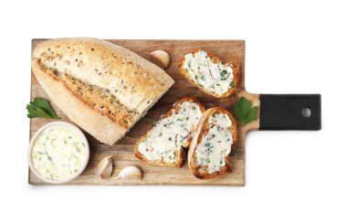 Sarımsaklı, otlu ve tereyağlı lezzetli ekmek.