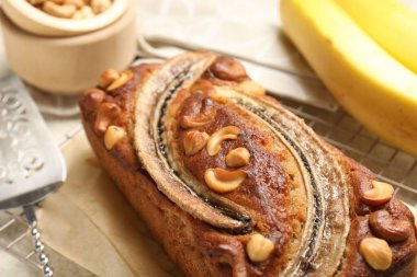 Fındıklı muzlu ekmek, yakın plan.