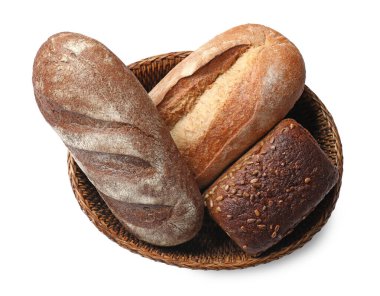 Farklı taze ekmek türleri beyaz, üst görünümde izole