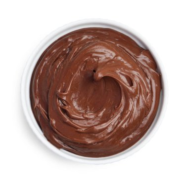 Beyaz manzaralı, kasedeki çikolatalı puding.