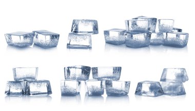 Beyaz arkaplanda buz küplerini temizle, ayarla