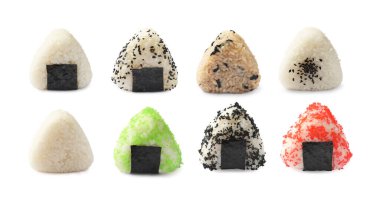 Lezzetli onigiri beyaz sette izole edilmiş. Japon yemeği
