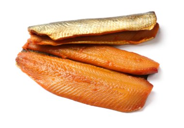 Lezzetli tütsülenmiş ringa filetosu.