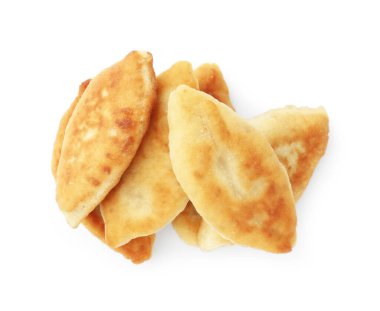 Lezzetli kızarmış pirizky (doldurulmuş turtalar) beyaz, üst görünümde izole