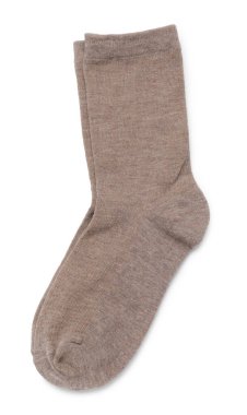 Bir çift kahverengi çorap beyaza izole edilmiş, üst manzara