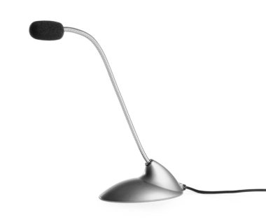 Beyaz arka planda bir mikrofon. Profesyonel ses ekipmanları