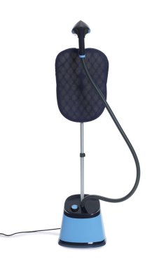 Bir modern dik vapur beyaza izole edilmiş.