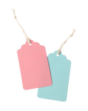 Beyaz üzerinde izole edilmiş dizgileri olan boş etiketler