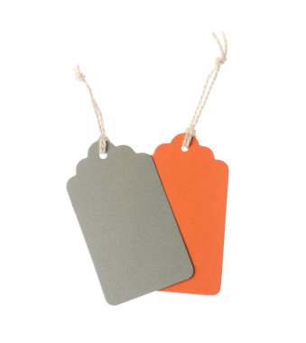 Beyaz üzerinde izole edilmiş dizgileri olan boş etiketler