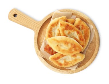 Lezzetli kızarmış pirizky (doldurulmuş turtalar) beyaz, üst görünümde izole