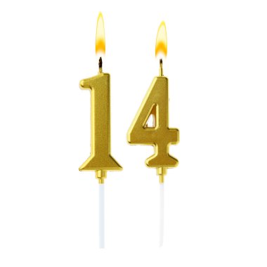 Beyaz arka planda 14 numarayı besteleyen altın renkli mumlar yakıyor. Doğum günü veya diğer özel tarihler için şenlik dekorasyonu