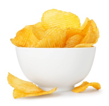 beyaz izole kase lezzetli patates cipsi