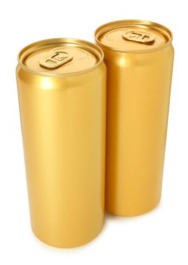 İki boş teneke kutu beyaza izole edilmiş.