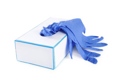 Mavi tıbbi eldiven ve kutu beyaza izole edilmiş.