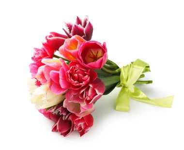 Beyaz izole güzel Lale buketi