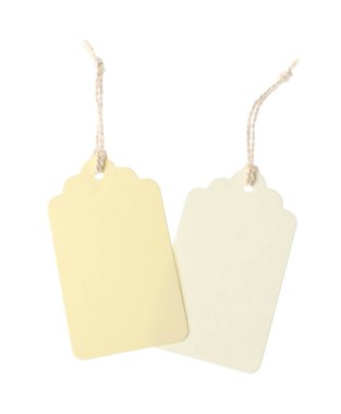 Beyaz üzerinde izole edilmiş dizgileri olan boş etiketler