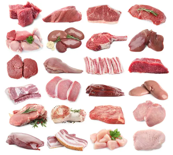 Beyaz arka planda taze çiğ et ürünleri, kolaj
