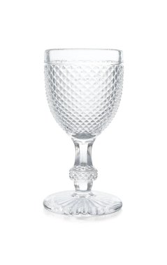 Beyaz üzerine izole edilmiş boş bir bardak