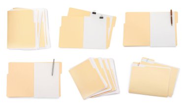 Dosya klasörleri beyaz üzerine izole edilmiş kağıtlar, kolaj. Üst görünüm