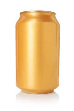 Boş bir teneke kutu beyaza izole edilmiş.